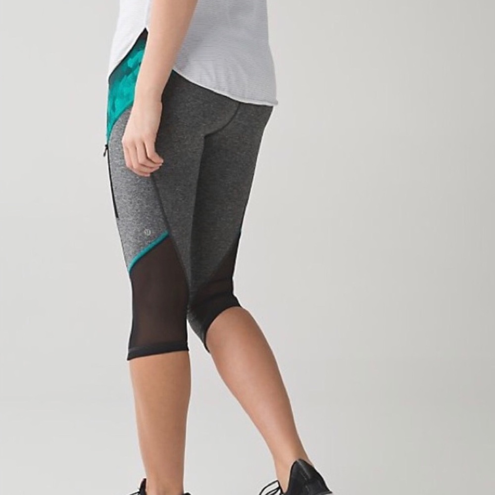 Kris Cross Crop Leggings - image 1